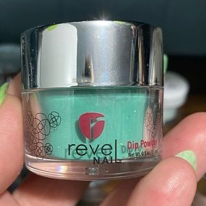 Revel Nail Dip Powder Emerald